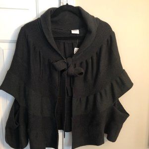 NWT Cape Sweater Size L